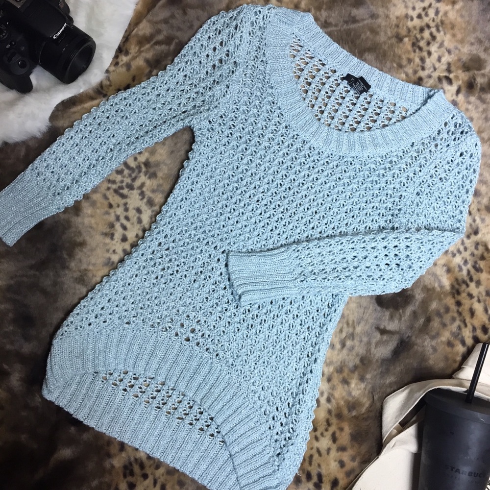 Loose knit light blue sweater